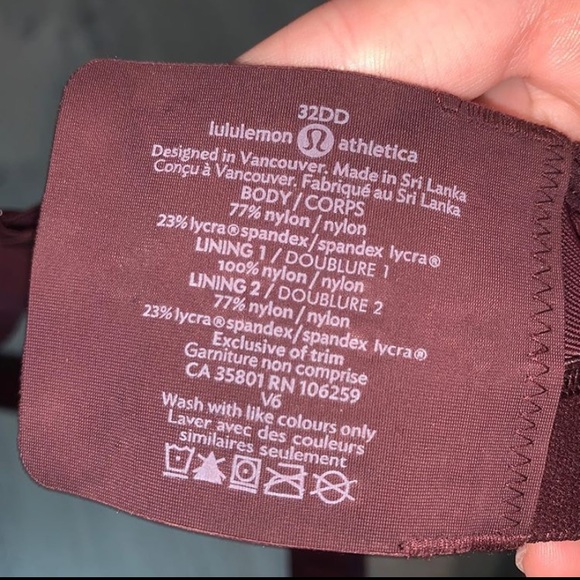 NWOT Lululemon Sports Bra - Picture 3 of 3